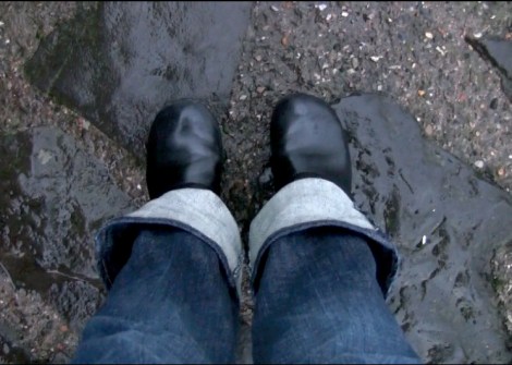 Conwy Town Wall | Feet Friday | inlovewiththeworld.com