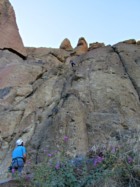 Jayme Climbs Smith Rock | inlovewiththeworld.com